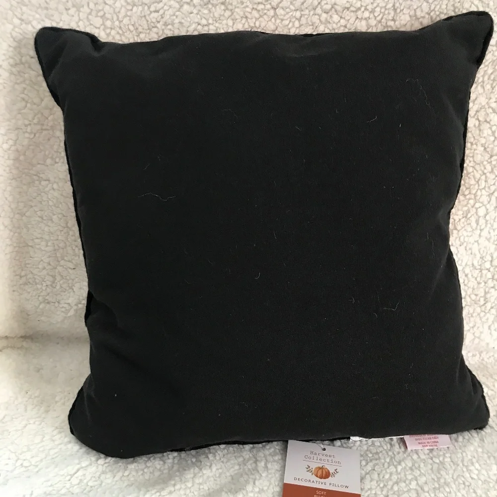 🌻NWT Fall Harvest Decor Accent Pillow With Gnome